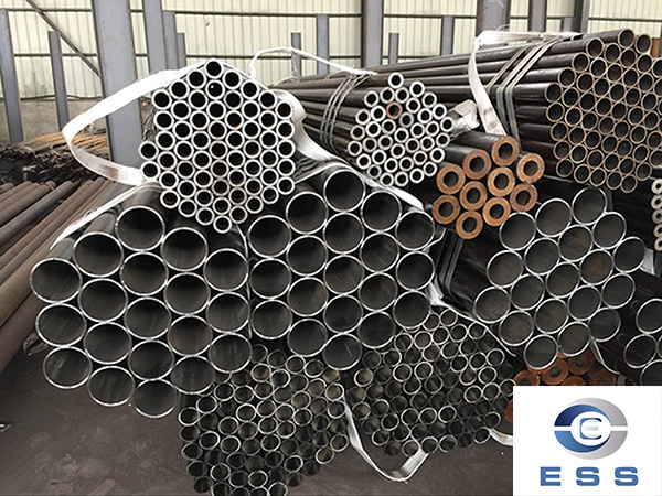 Características de la tubería de acero al carbono sin costura de pared gruesa