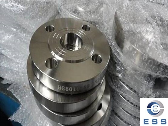 Flat Face vs. Raised Face Pipe Flange