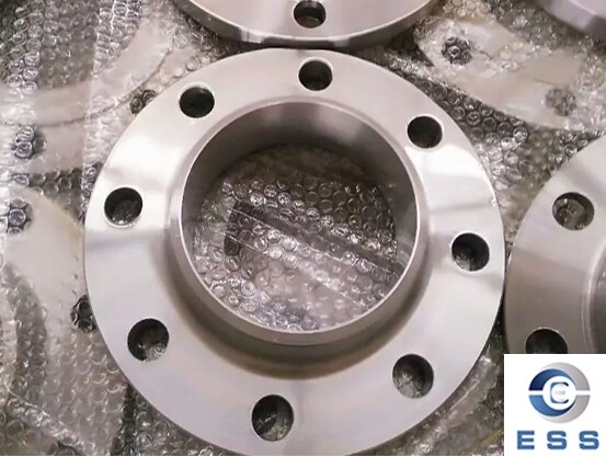 Material And Features of Loose Flange
