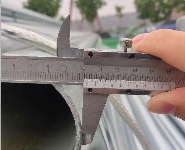 Outer diameter measurement of seamless pipe